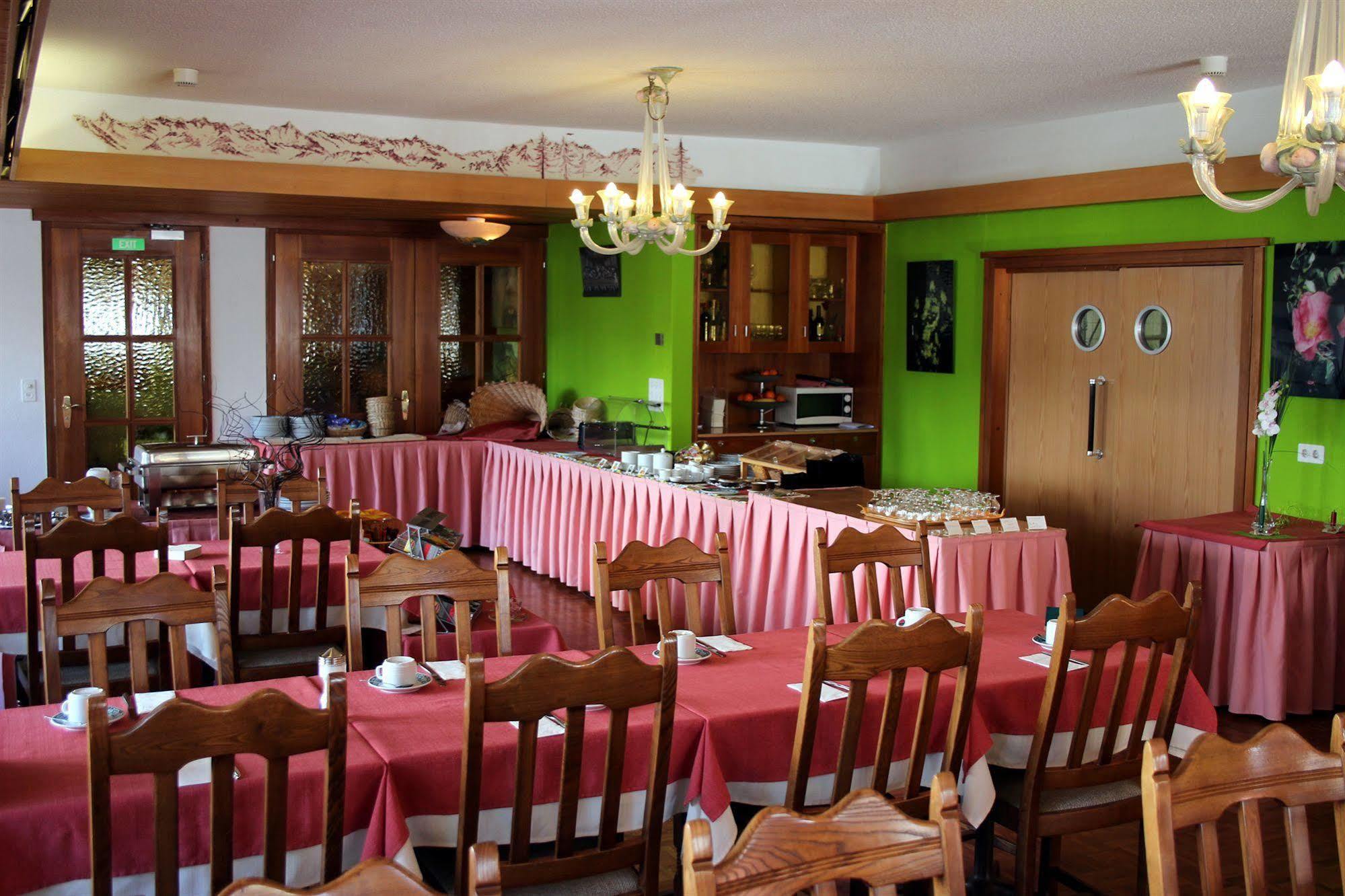Swiss Family Hotel Alphubel Saas-Fee Exterior foto